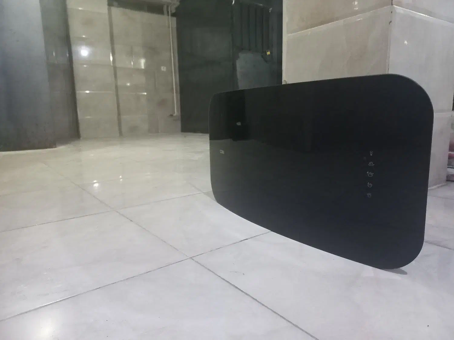 هود|هود|ایلام, |دیوار