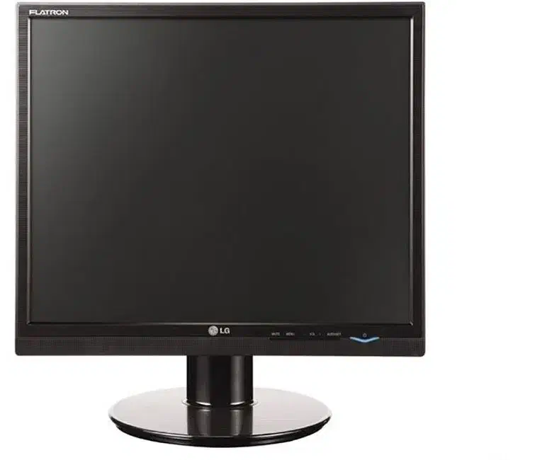 مانیتور ۱۷ اینچ ال جی ، تمیز|قطعات و لوازم جانبی رایانه|ارومیه, |دیوار