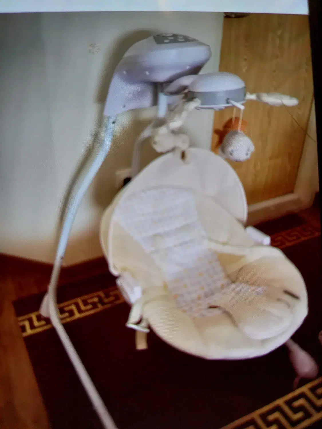 گهواره و تاب برقی پیر کاردین|اسباب و اثاث بچه|شیراز, دروازه قران|دیوار