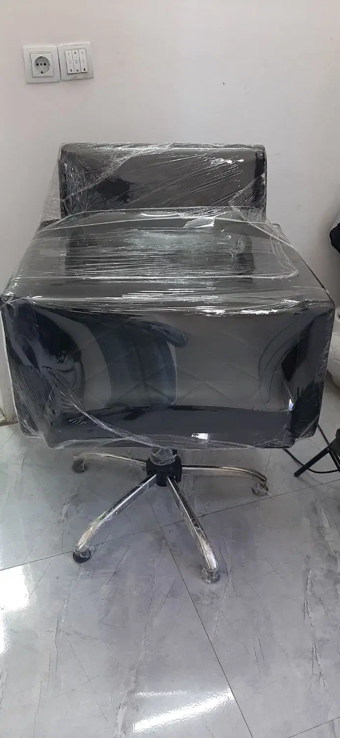 ارایشی|آرایشگاه و سالنهای زیبایی|دورود, |دیوار