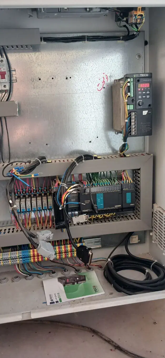 برق کار ساختمانی و صنعتی|خدمات پیشه و مهارت|شوش, |دیوار