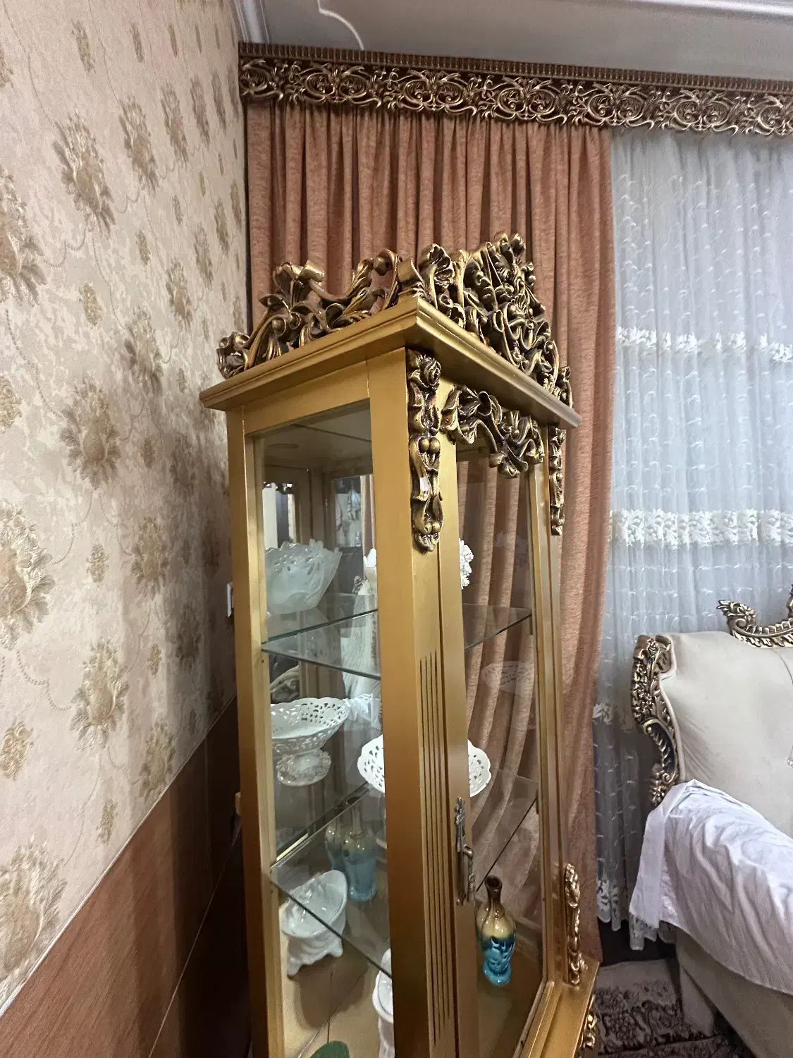 بوفه دکوری|بوفه، ویترین، کنسول|شیراز, جوادیه|دیوار