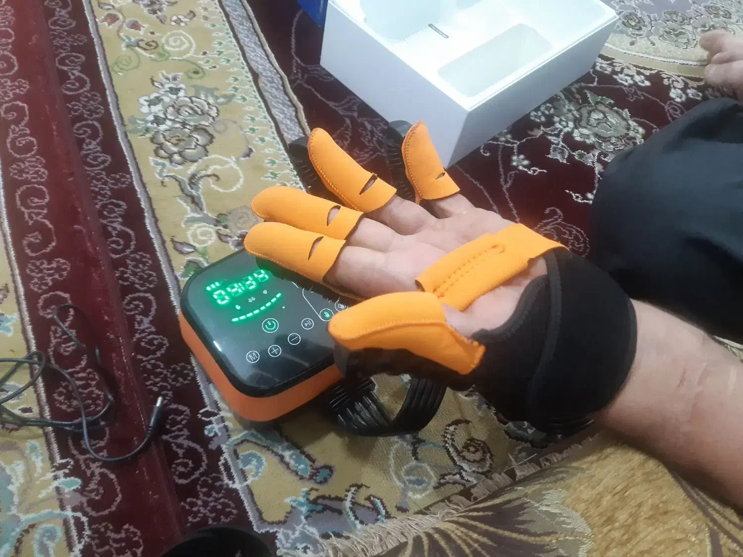 دستگاه رباتیک و توانبخشی دست|پزشکی|سنندج, |دیوار