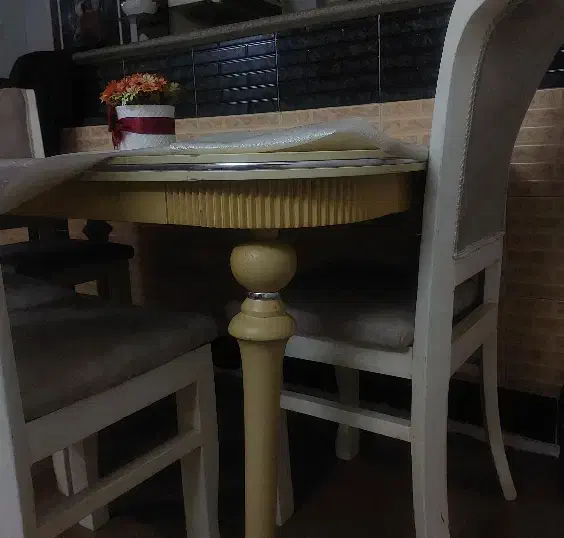 میز غذاخوری چهار نفر|میز و صندلی غذاخوری|زنجان, |دیوار