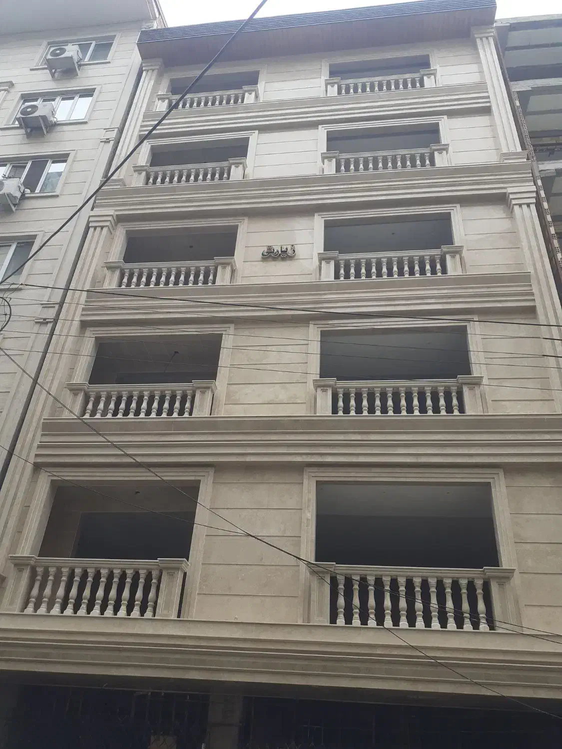 شاگرد نماکار و کاشیکار|استخدام معماری، عمران و ساختمانی|تالش, جوکندان|دیوار