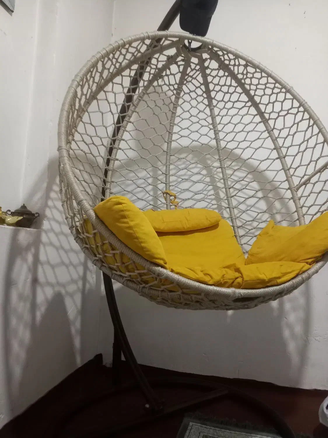 تاب ریلکسی|مبلمان خانگی و میز عسلی|هشتگرد, شهرک وحدت|دیوار