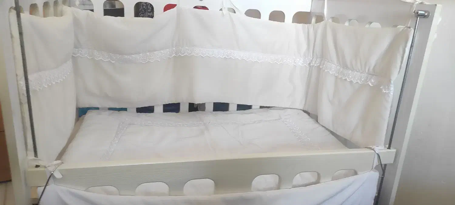 تخت نوزاد|اسباب و اثاث بچه|قشم, |دیوار