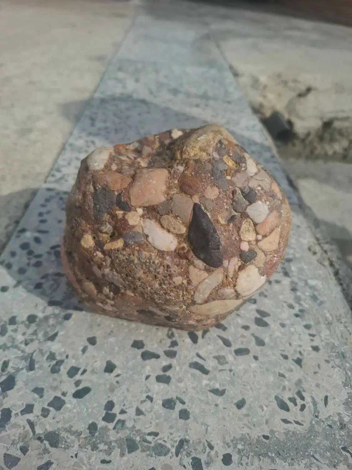 سنگ عتیقه و تزئینی|صنایع دستی و سایر لوازم تزئینی|اصفهان, باغ زرشک|دیوار