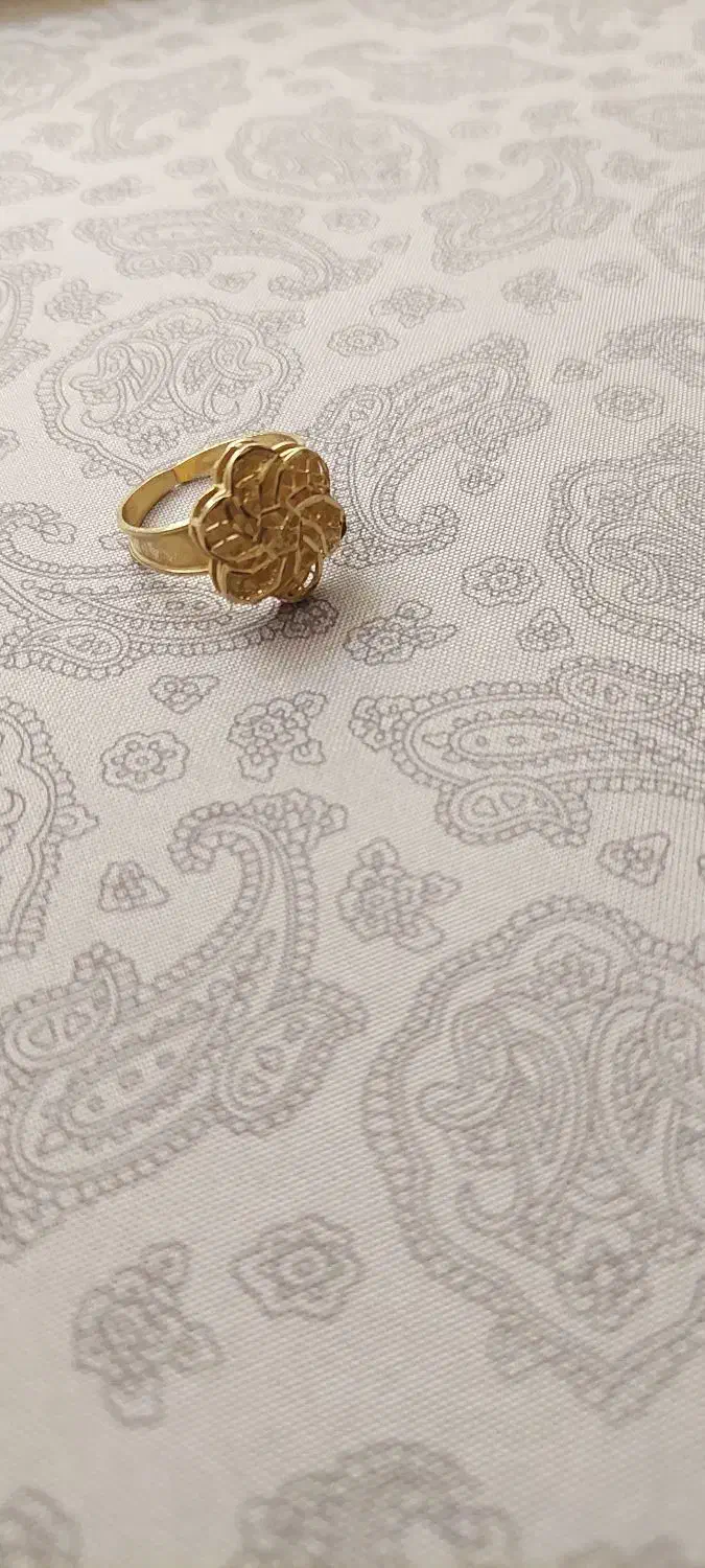 فروش طلا دست دو فقط ۳درصد بالای تابلو|جواهرات|کرمان, |دیوار