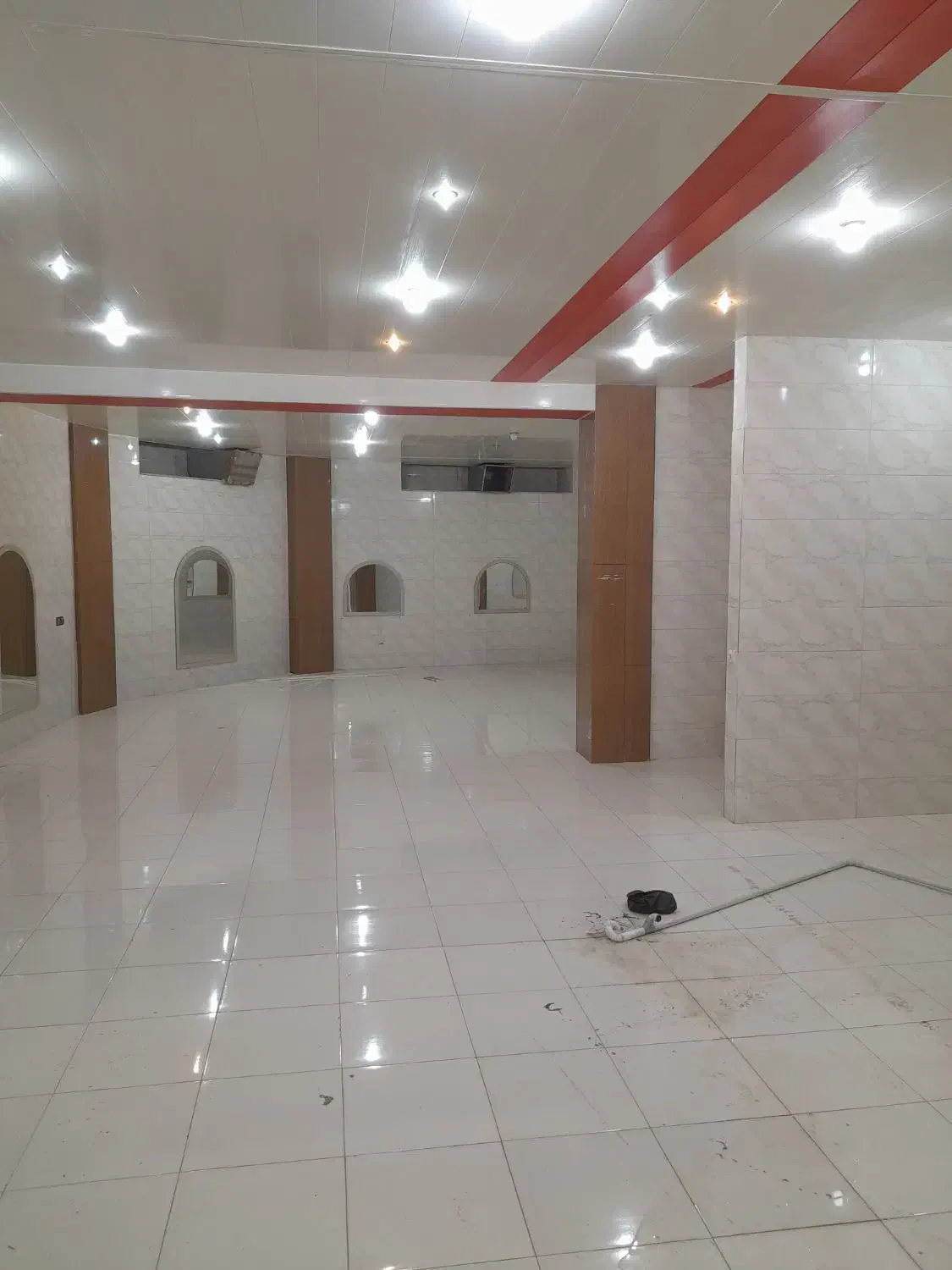 زیرزمین کرایه|اجارهٔ مغازه و غرفه|مهاباد (آذربایجان غربی), |دیوار