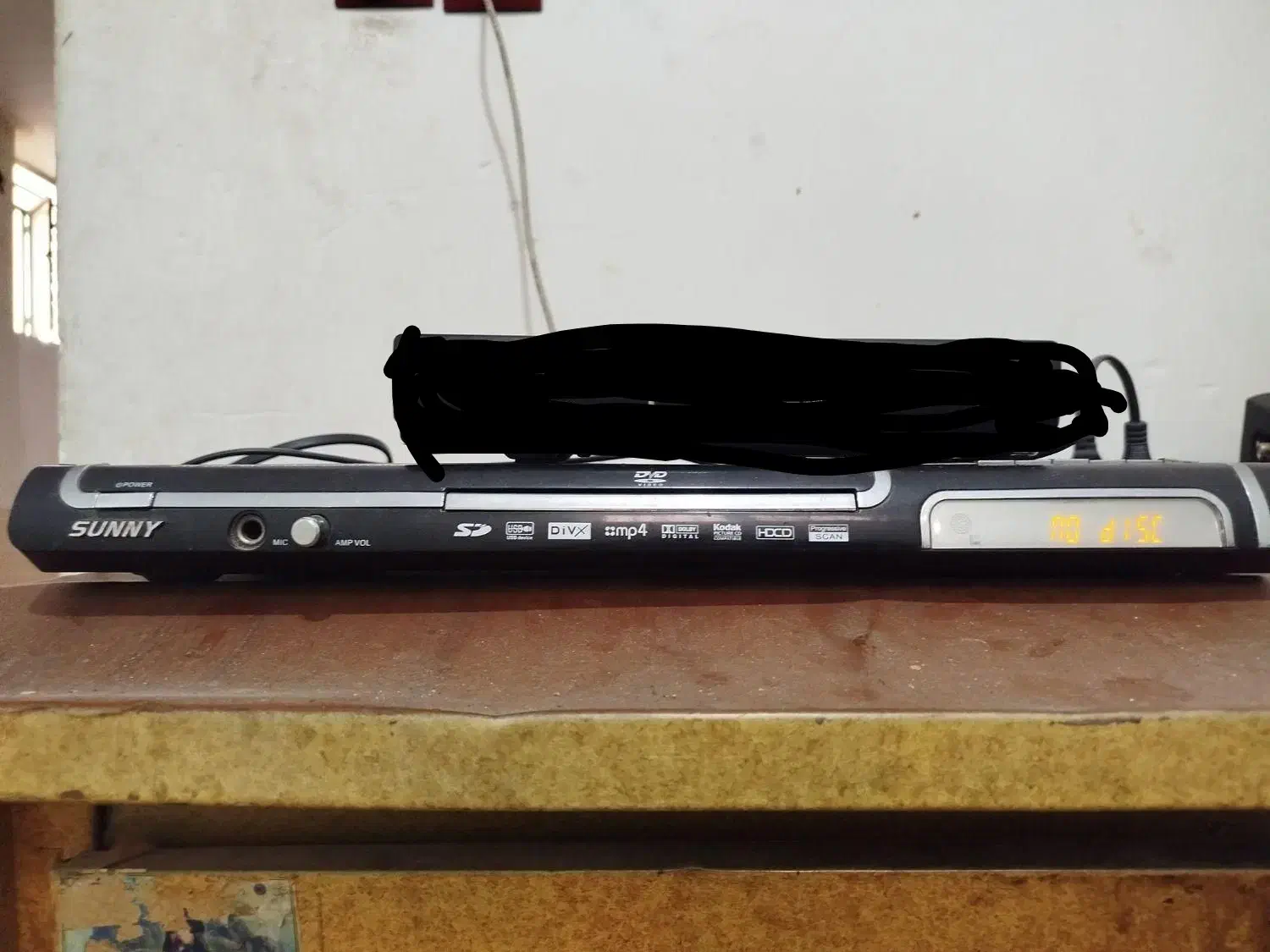 دی وی امپلی دار وتعدادی  گوشی سالم و اوراق|صوتی و تصویری|شیراز, سعدیه شمالی|دیوار