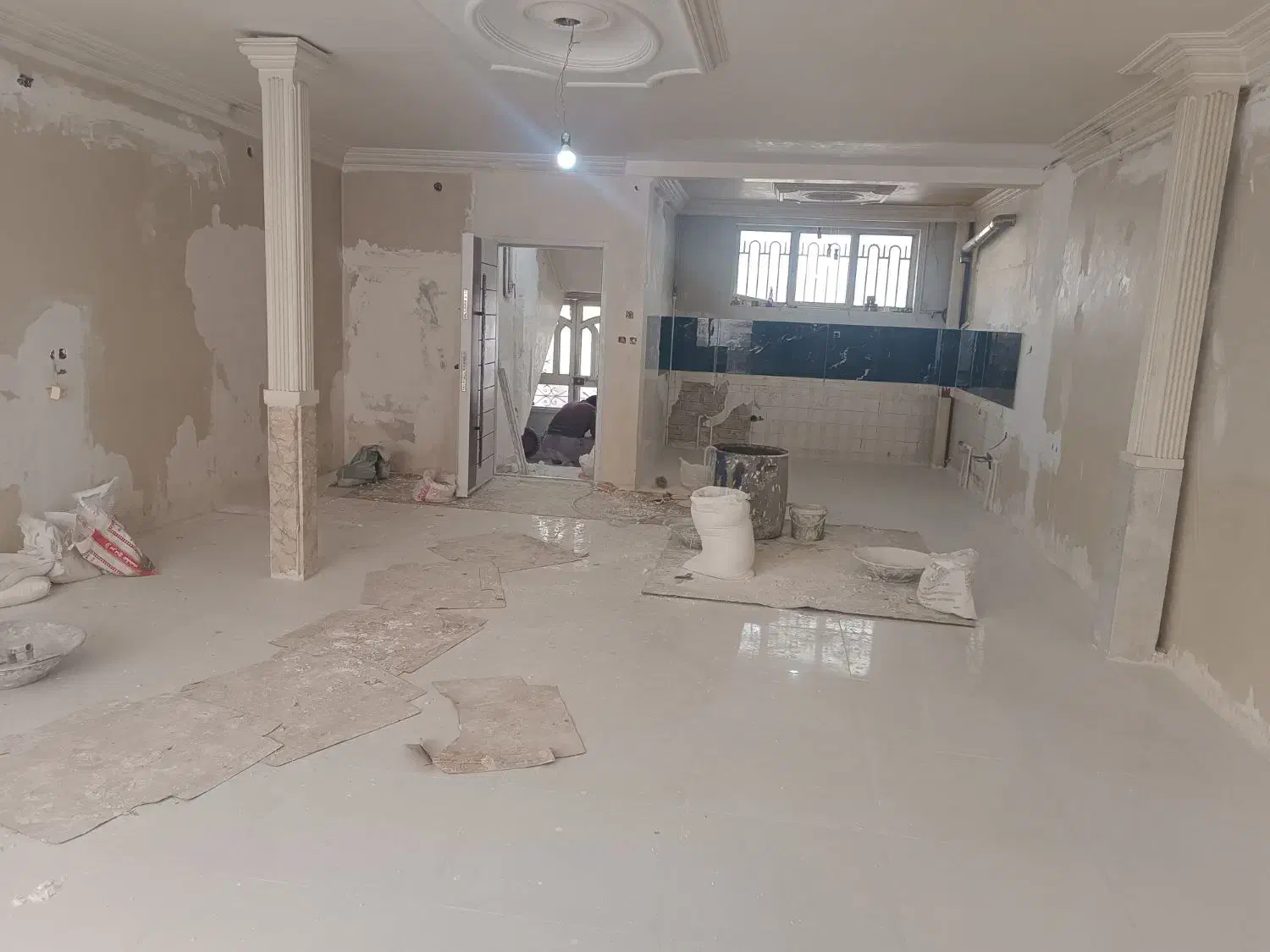 کاشی کار کاشیکار سرامیک کار|خدمات پیشه و مهارت|مشهد, مصلی (کارمندان اول)|دیوار