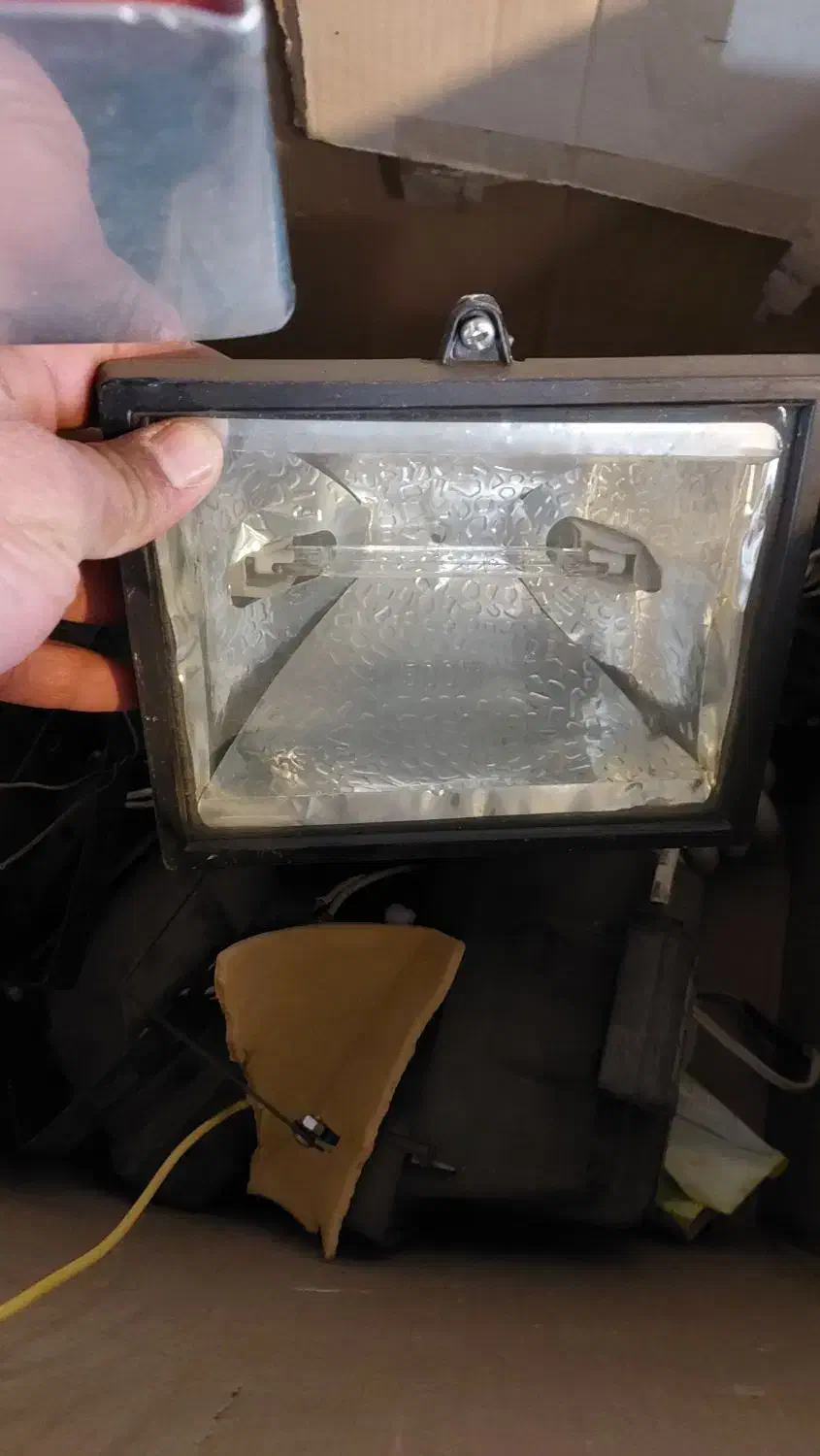 پرژکتور ۵۰۰ وات قوی|لامپ و چراغ|تبریز, |دیوار