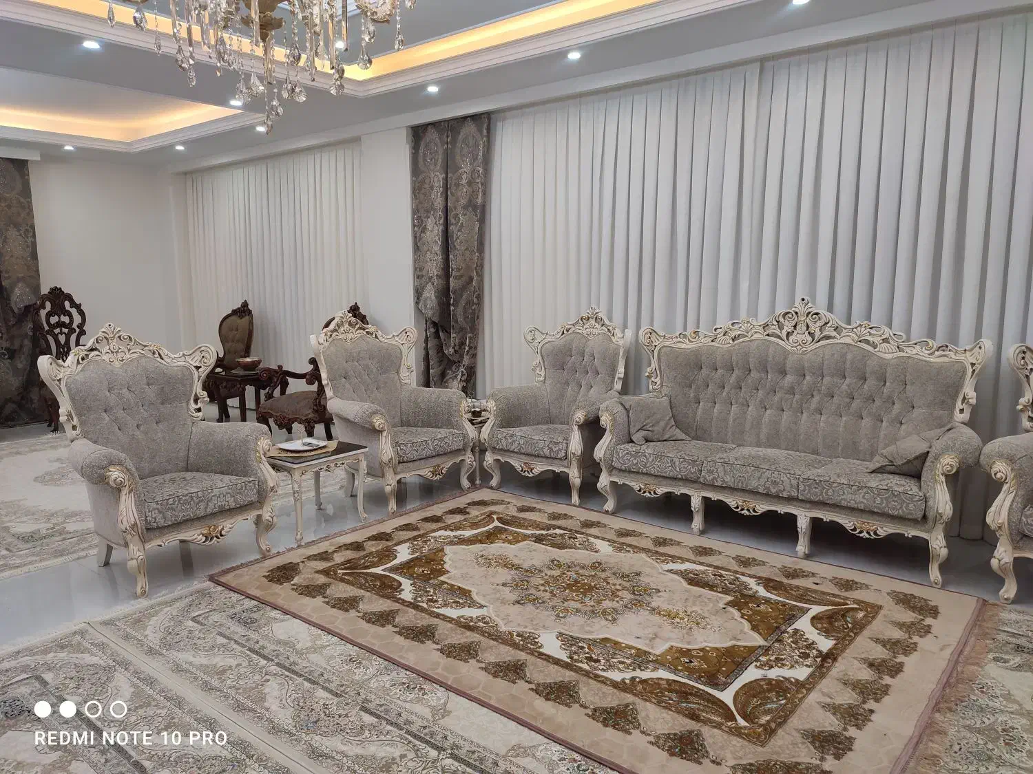 مبل سلطنتی 7نفره|مبلمان خانگی و میز عسلی|پرند, فاز ۱|دیوار
