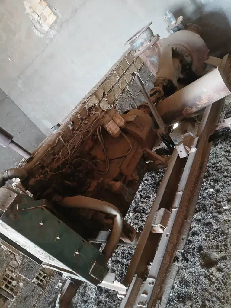 موتور آب برکنز انگلیسی۶سلندر|ماشین‌آلات صنعتی|اهواز, پادادشهر|دیوار