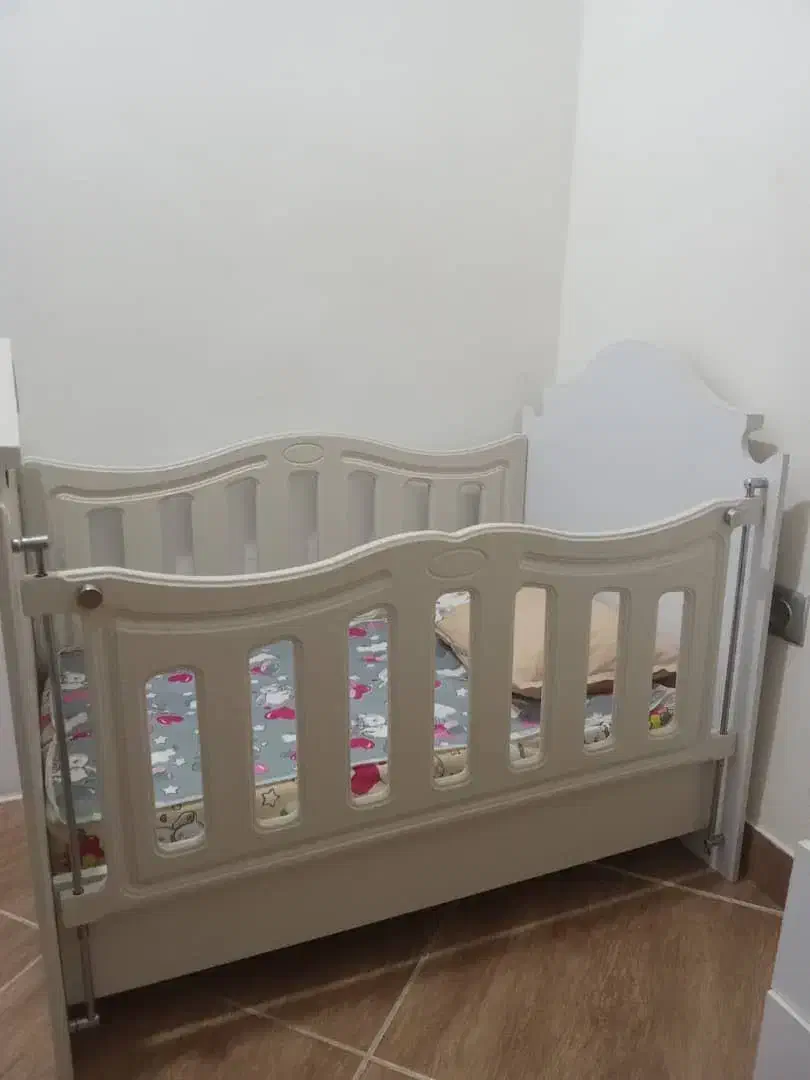 تخت دو حالته کودک|تخت و صندلی بچه|تنکابن, |دیوار