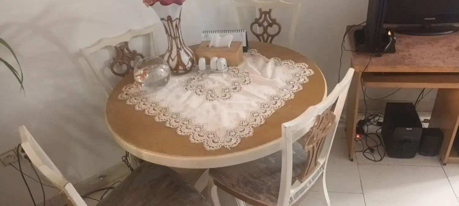 میز ناهار خوری گرد|میز و صندلی غذاخوری|تهران, نیکنام|دیوار