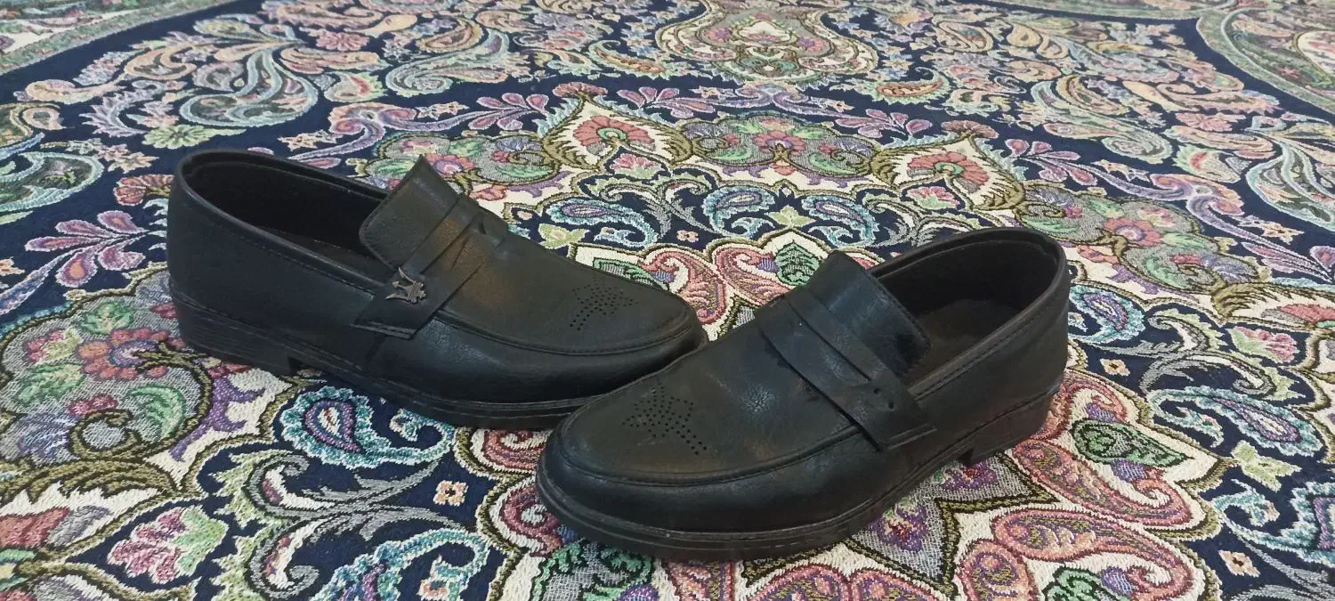 کفش در حد نو چرم|کیف، کفش، کمربند|تایباد, |دیوار