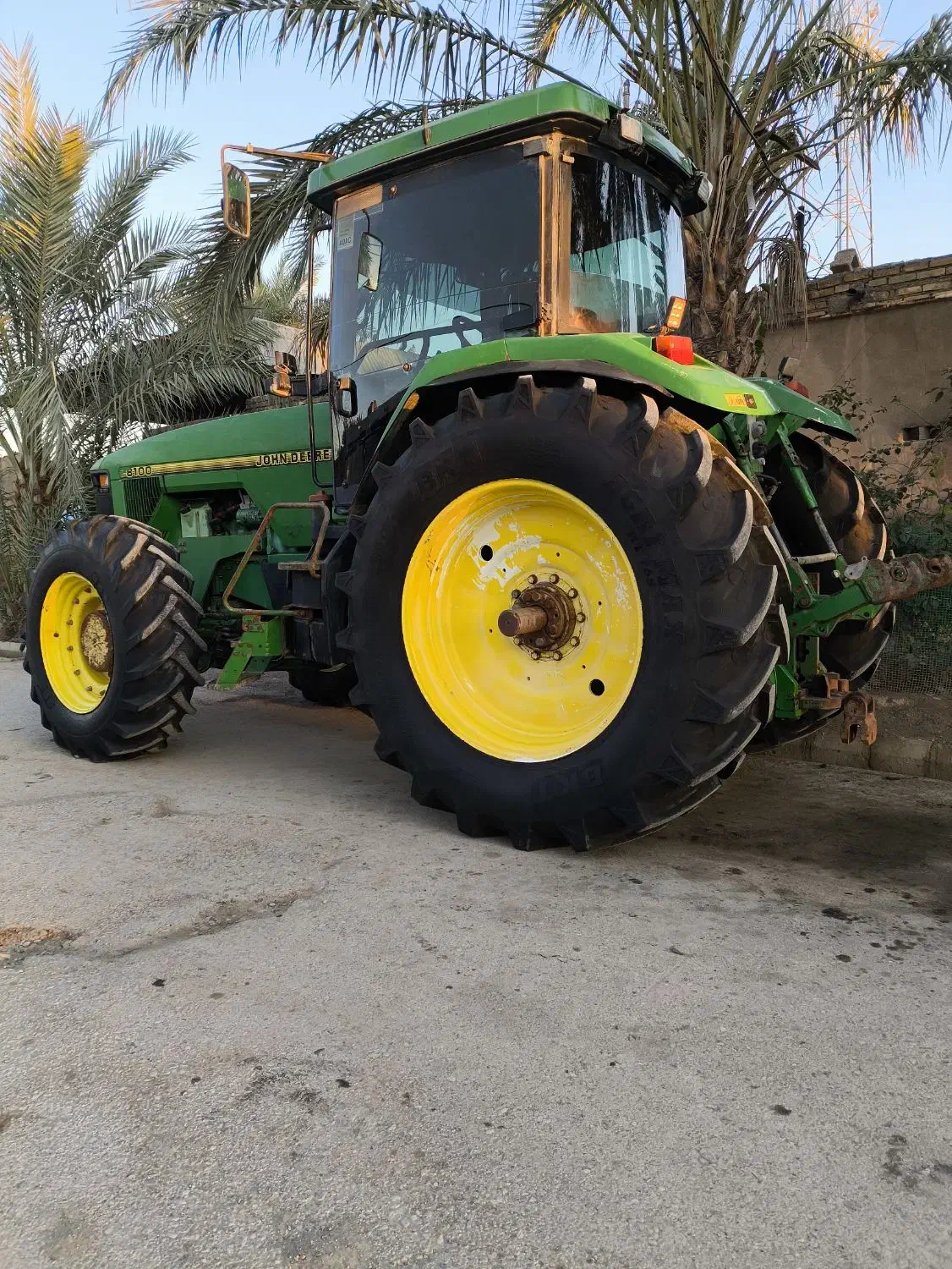 تراکتورجاندیر8100|خودرو سنگین|اهواز, کوی فرهنگیان ۲|دیوار