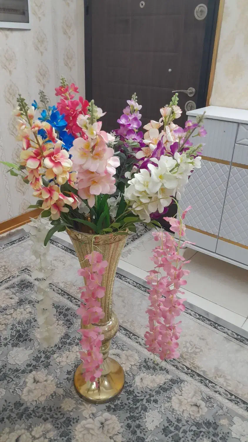 گل و گلدان|گل مصنوعی|تهران, اسفندیاری|دیوار