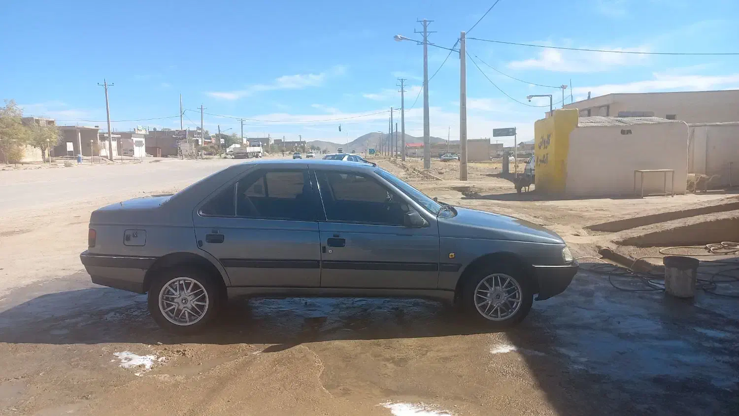 ۴۰۵ مدل ۹۴ برج ۱۱ سقف و ستون و شاسی به شرط|خودرو سواری و وانت|اقلید, |دیوار