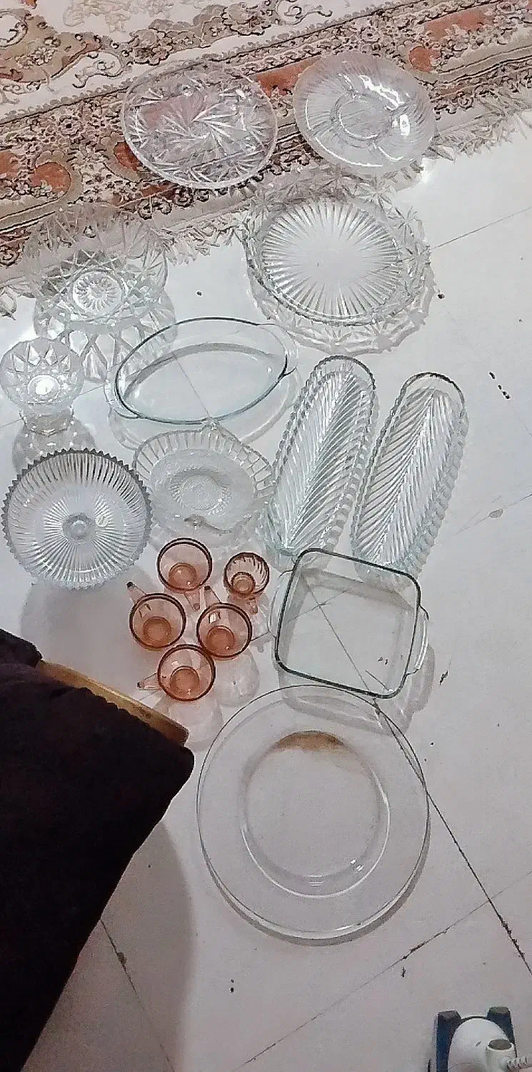 لوازم خونه انواع چینی و میوه خوری و غیر|ظروف سرو و پذیرایی|ورامین, ورامین|دیوار