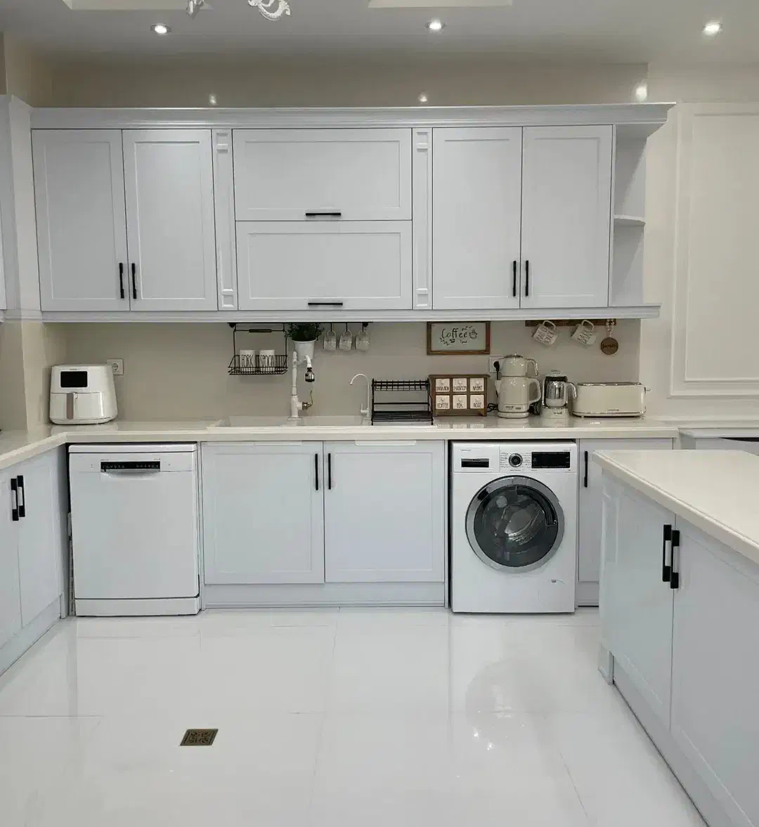 کابینت و کمد دیواری و تخت تاشو و تعمیرات تخصصی|خدمات پیشه و مهارت|همدان, |دیوار