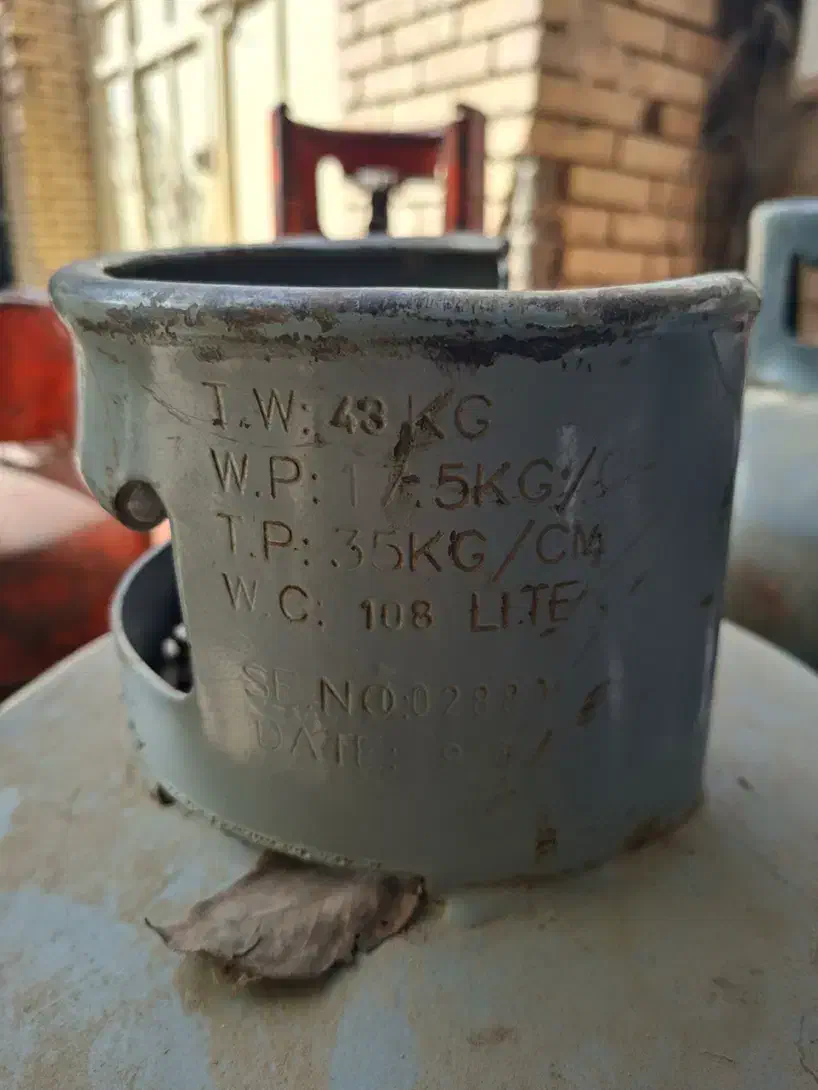 کپسول گاز ۵۰ کیلویی|اجاق گاز و لوازم برقی پخت‌وپز|شیراز, گویم|دیوار