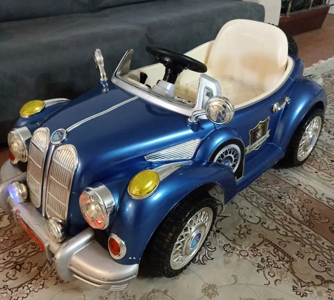 ماشین شارژی|اسباب‌بازی بچه|مشهد, عبادی|دیوار