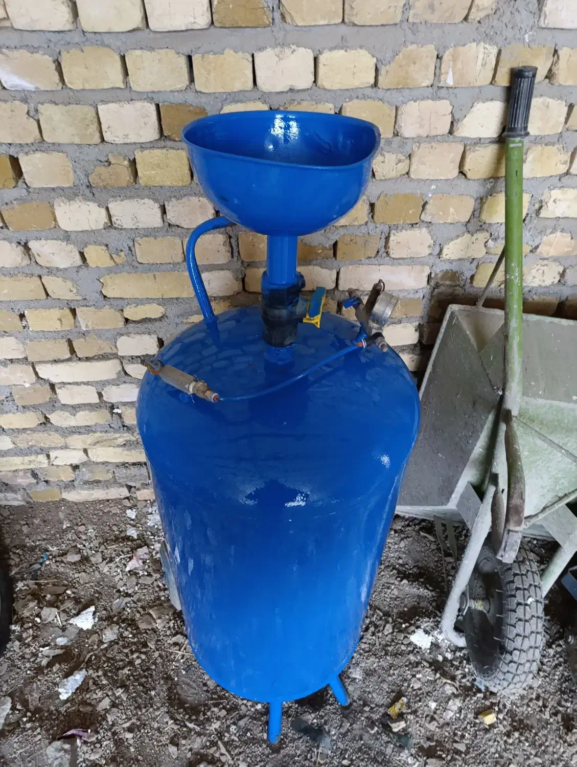 کفپاش 200لیتری در حد|ابزارآلات|قیدار, |دیوار