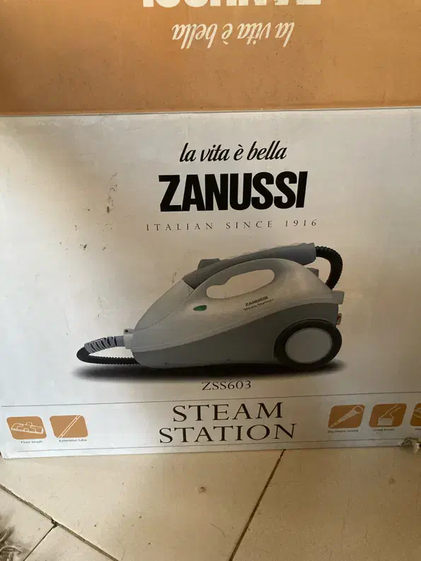 بخار شور ایتالیای برندzanussi|جاروبرقی، جارو شارژی، بخارشو|تهران, نصرت|دیوار