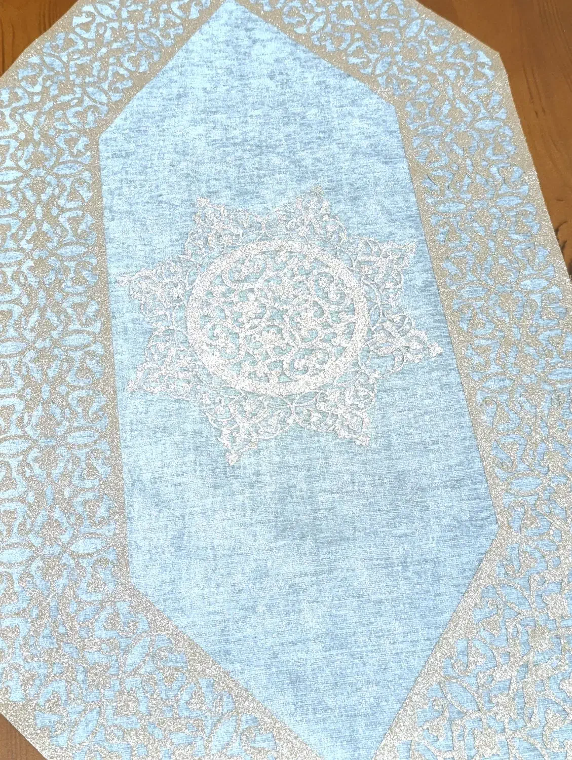 رو میزی|اسباب و اثاث بچه|اراک, |دیوار