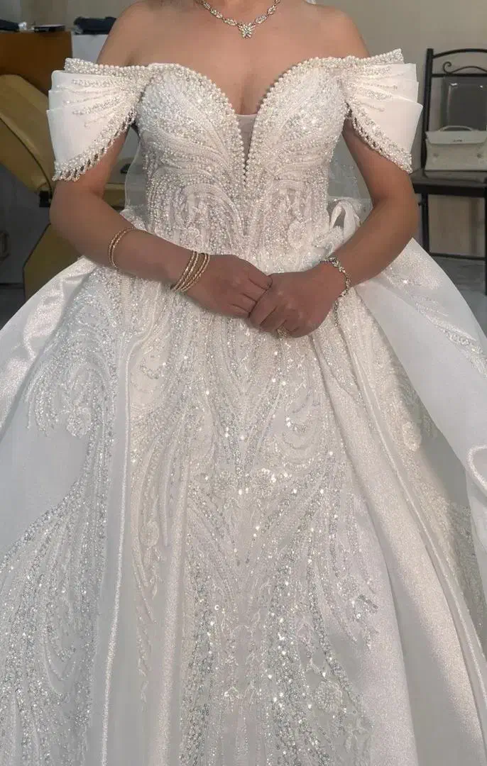 فروش و کرایه لباس عروس|لباس|برخوار, |دیوار