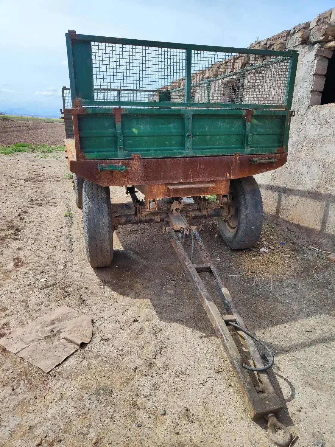 تریلی|ماشین‌آلات صنعتی|ایواوغلی, |دیوار