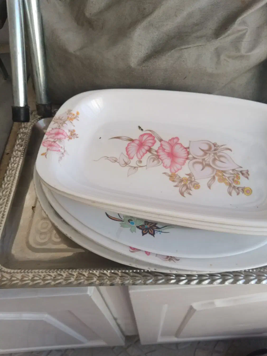 وسایل  اضافی واسه باغ وغیره|ظروف سرو و پذیرایی|نیشابور, فردوسی جنوبی|دیوار