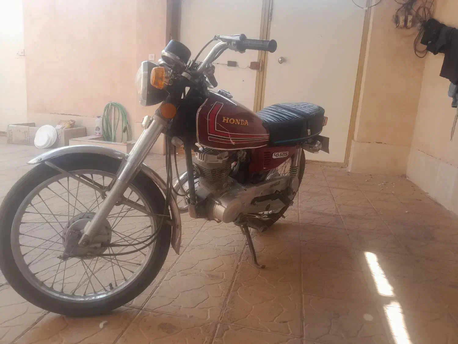 هندا۹۵ درحد|موتورسیکلت|رفسنجان, |دیوار