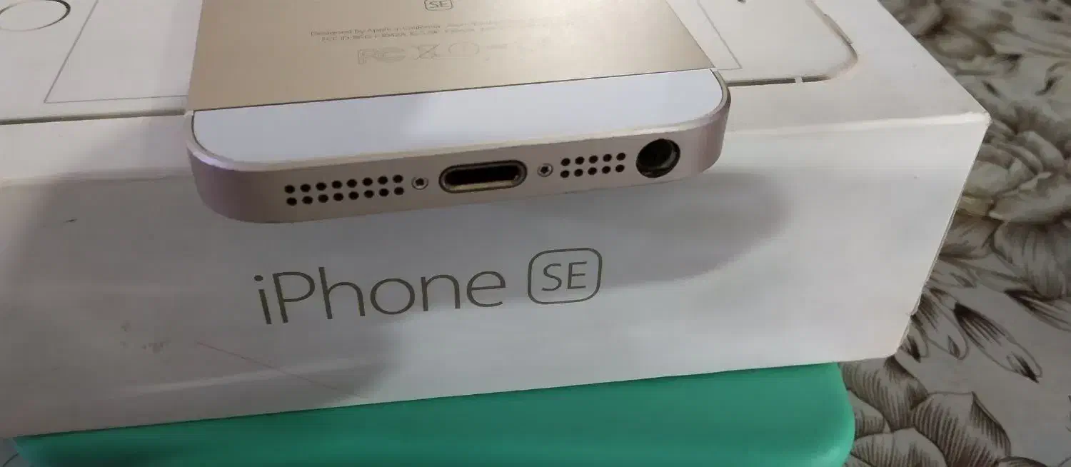 آیفون se2016|موبایل|مشهد, ایثار|دیوار