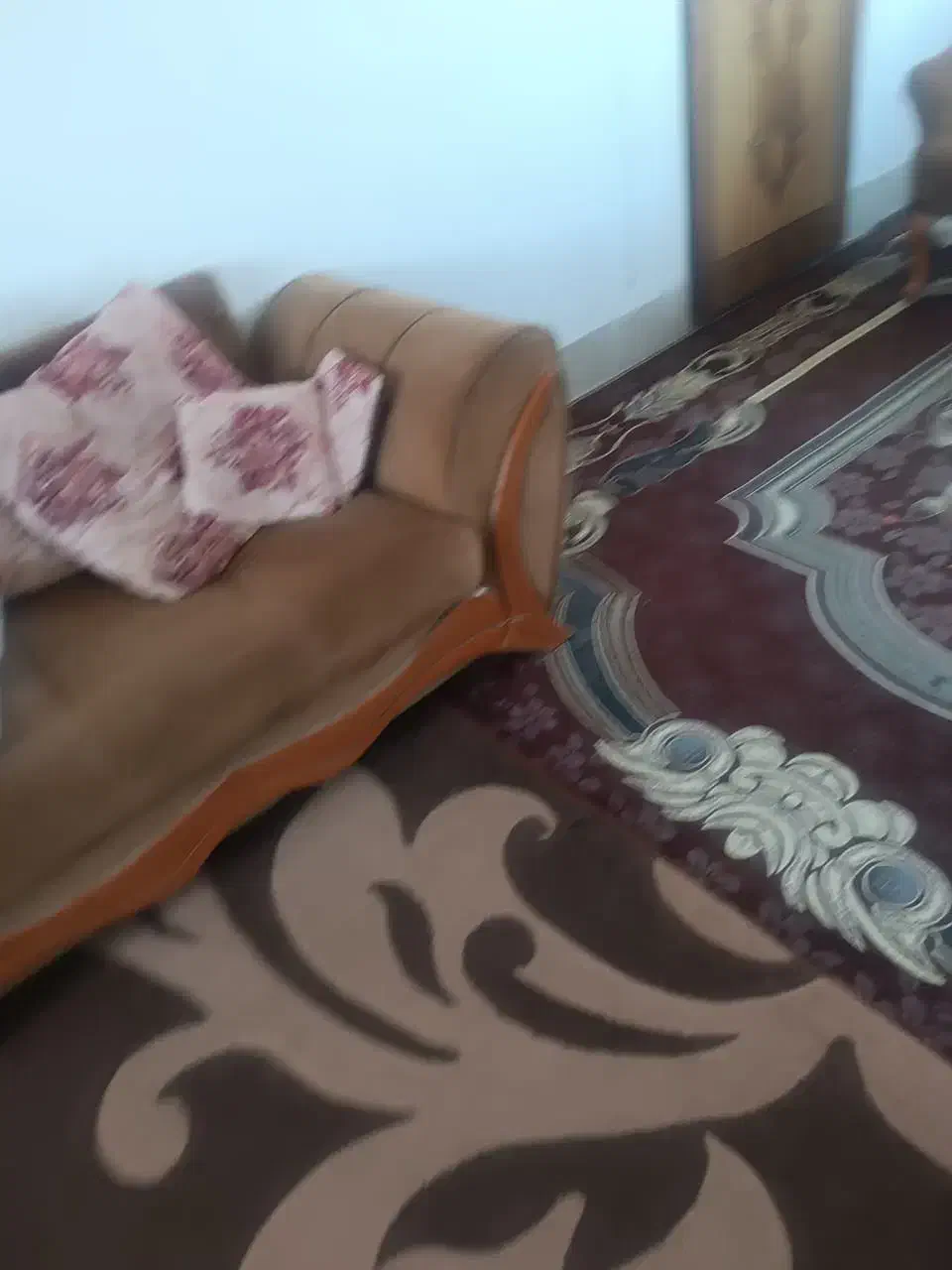 مبلمان و فرش|مبلمان خانگی و میز عسلی|مرودشت, ثبت احوال|دیوار