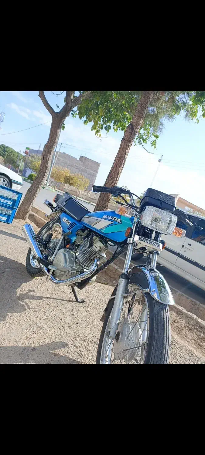 هندا 125|موتورسیکلت|اسفراین, |دیوار