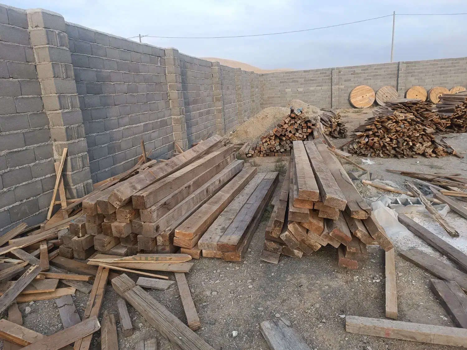 چهار تراش روسی|عمده‌فروشی|شیروان (خراسان), |دیوار