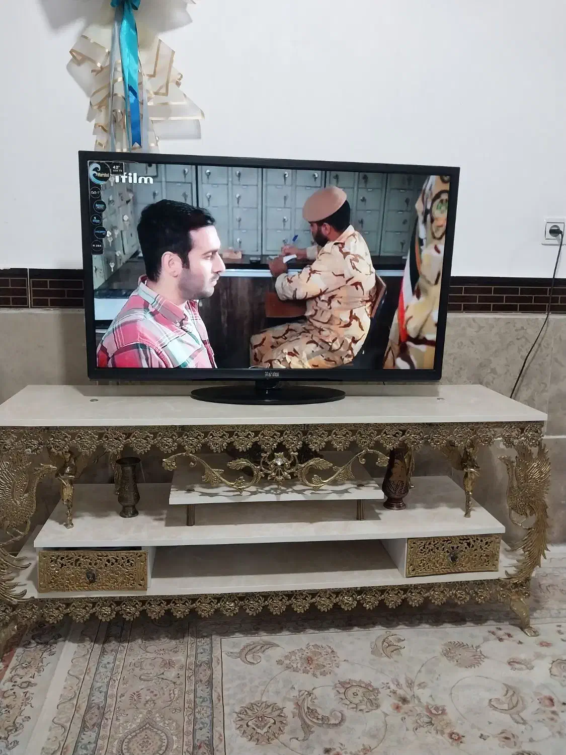 تلوزیون ۴۲ اینچ ال ای دی مارشال|تلویزیون و پروژکتور|رباطکریم, الارد|دیوار