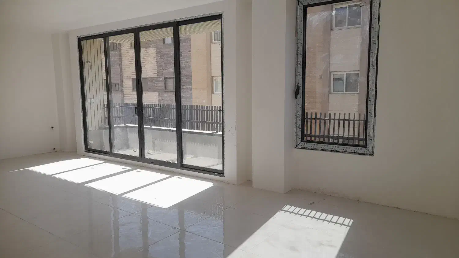 اپارتمان ۳طرف نور باغ غدیر|فروش آپارتمان|اصفهان, خلیل آباد|دیوار