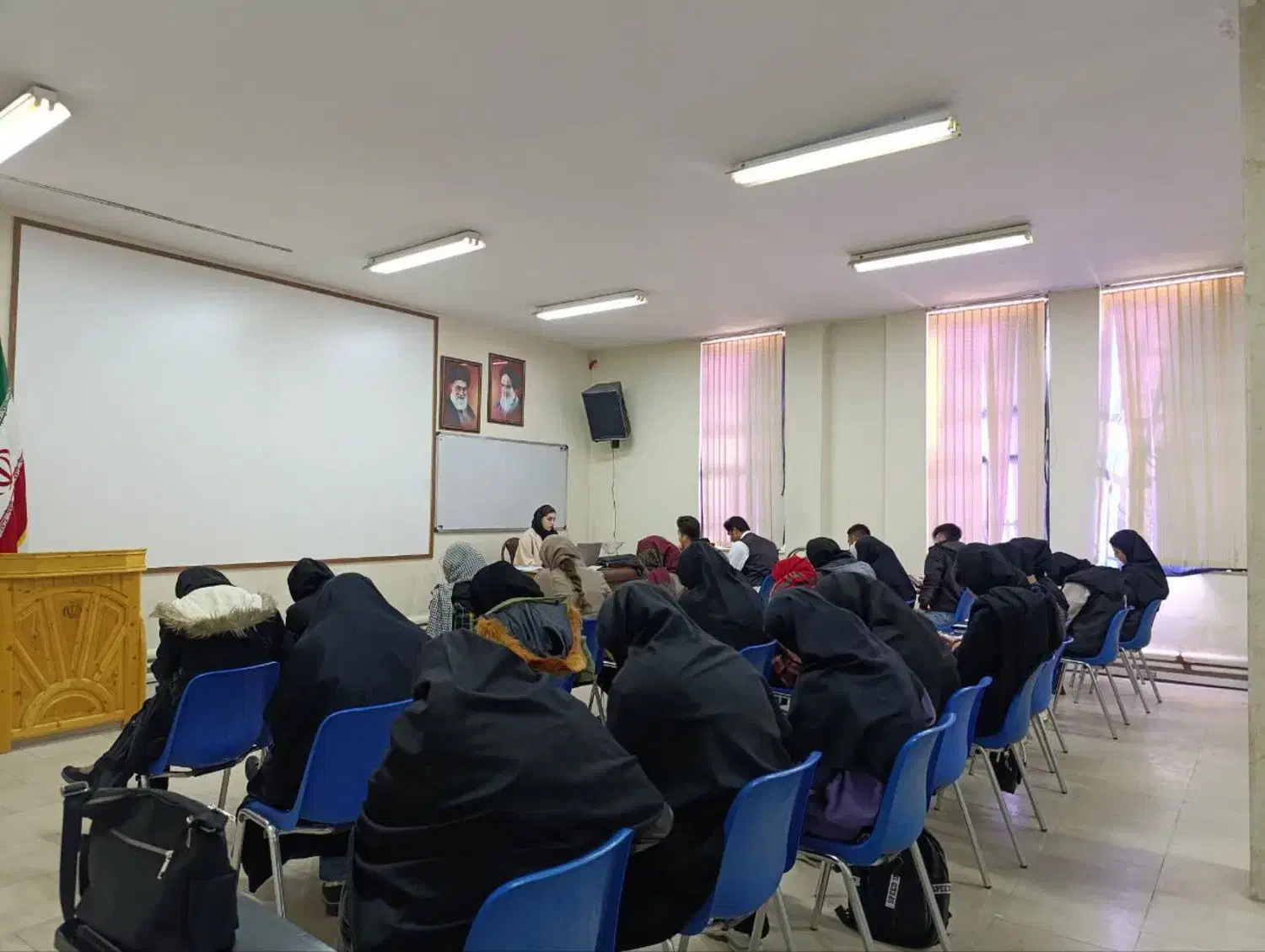 ثبت نام(مهلت آخر)آموزش تکنسین داروخانه در دهلران|خدمات آموزشی|دهلران, |دیوار