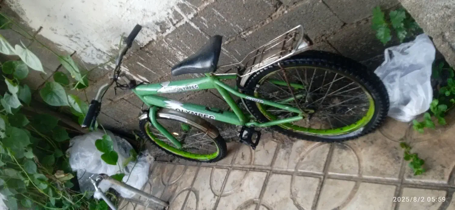 فروش یک عدد فن تهویه چهل در چهل یک عدد دوچرخه بیست|دوچرخه، اسکیت، اسکوتر|صدرا-فارس, فاز ۱|دیوار