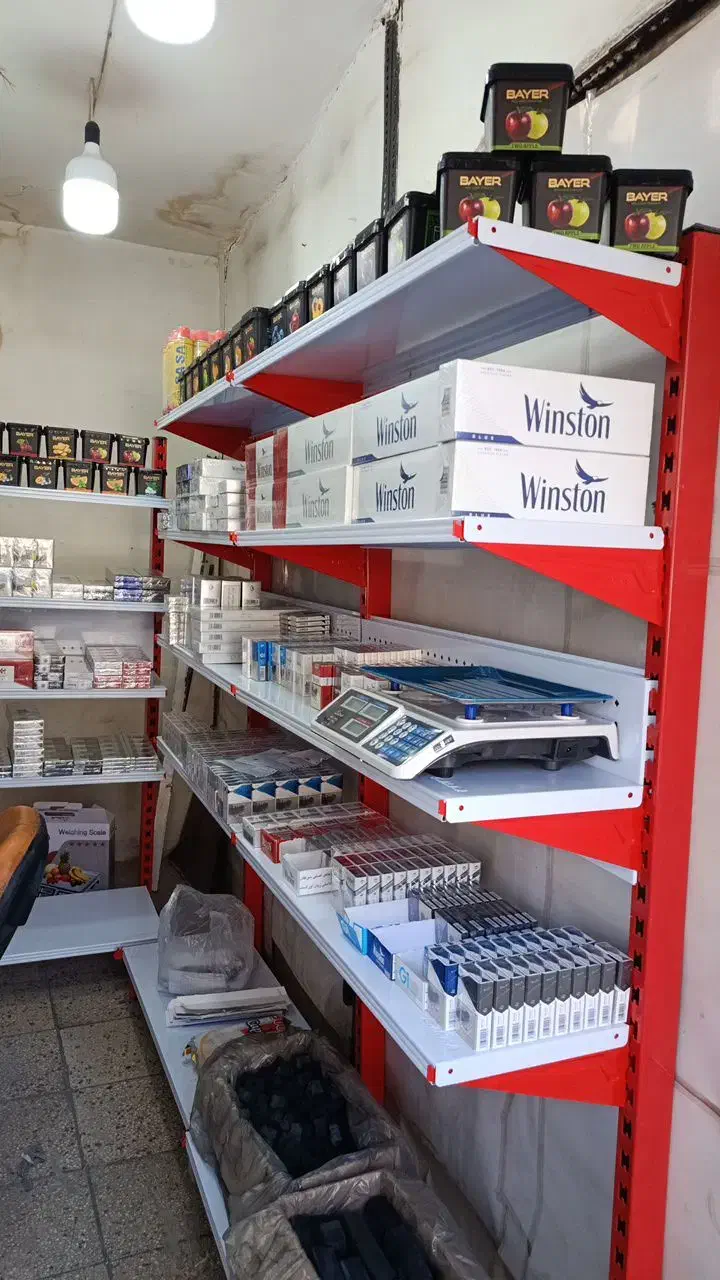 قفسه نو کلا ۲۰ روزه وصلش کردیم فروشی|فروشگاه و مغازه|بروجرد, |دیوار