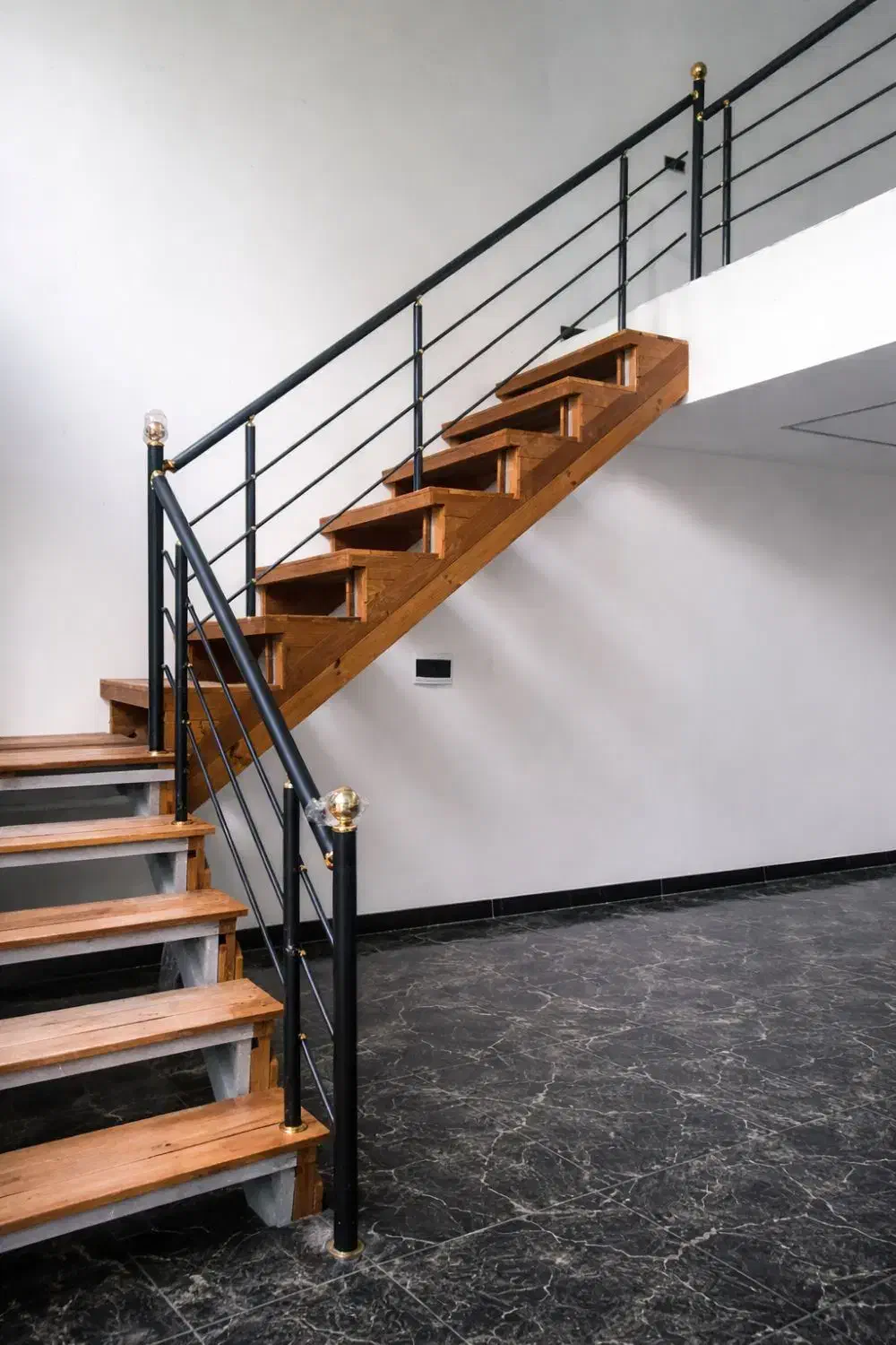 حفاظ استیل و نرده|خدمات پیشه و مهارت|اندیشه, اندیشه فاز ۱|دیوار