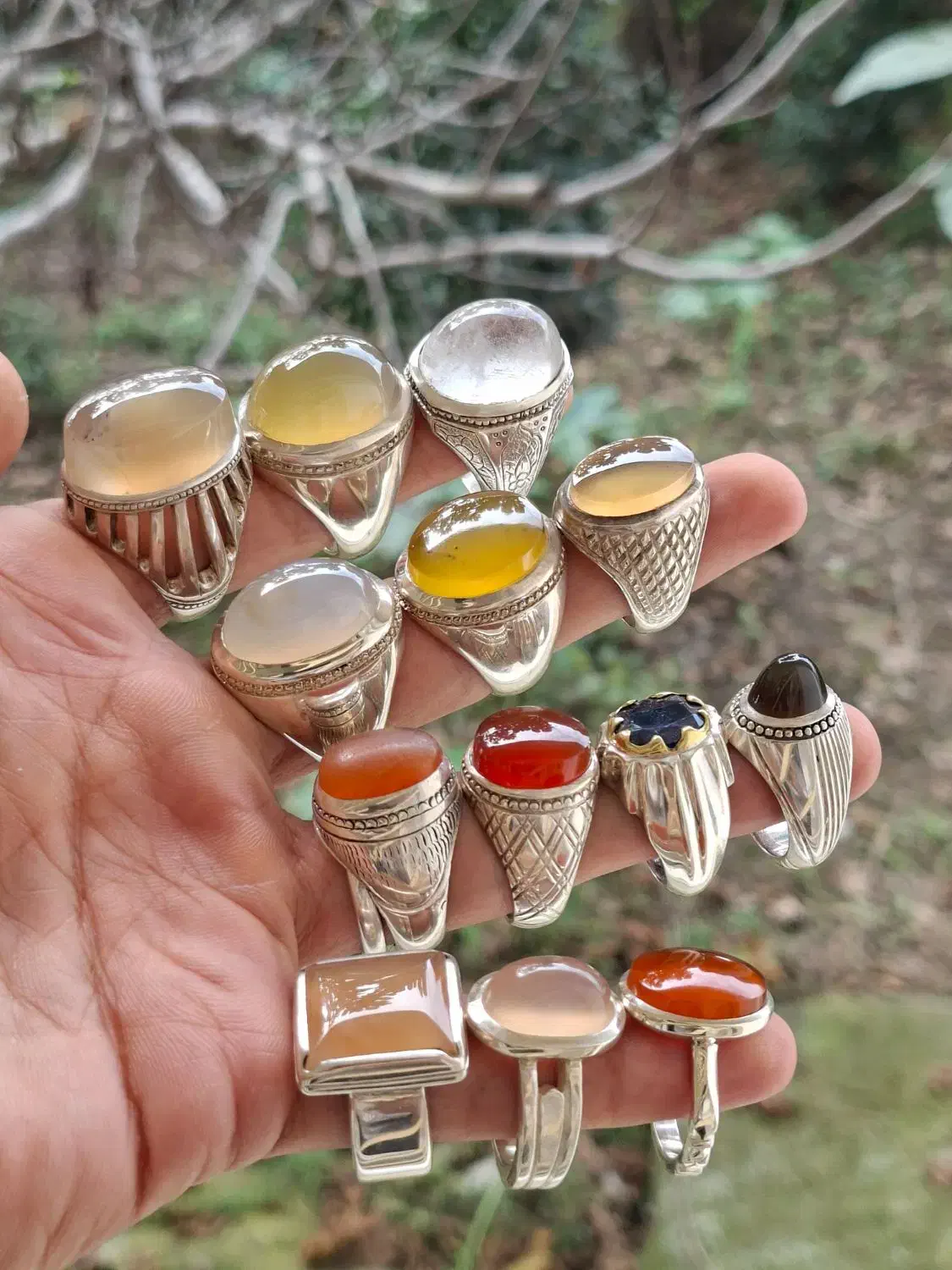 ۲۴ عدد انگشتر نقره کار دست با نگین های معدنی|جواهرات|محمودآباد, |دیوار