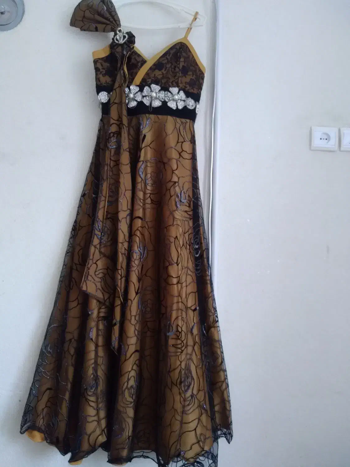 لباس مجلسی|لباس|خمینیشهر, |دیوار