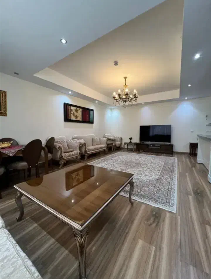 واحد 128 متری 3 خواب 4 قدمی دریاچه