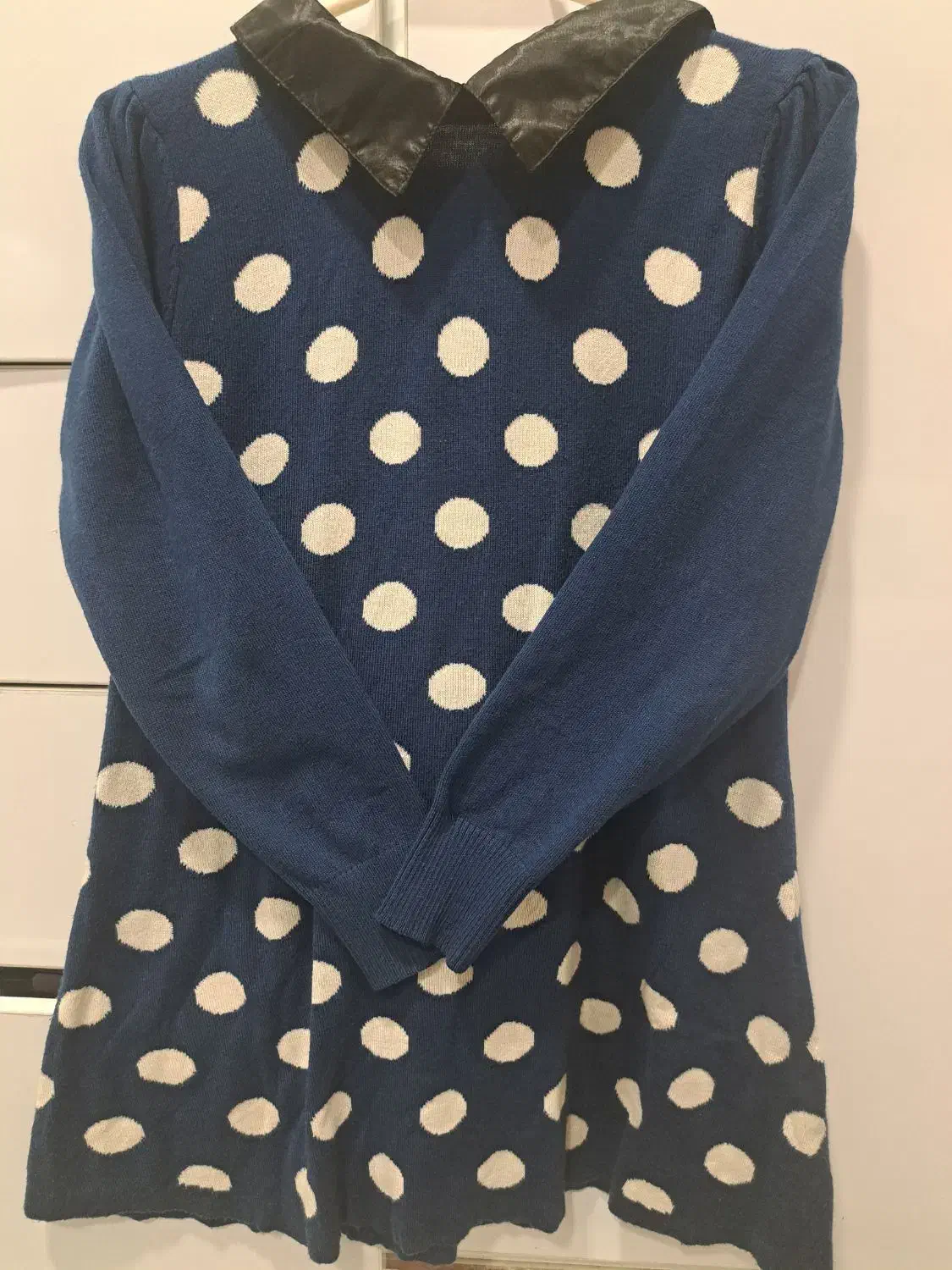 لباس گرم|لباس|دوگنبدان, |دیوار